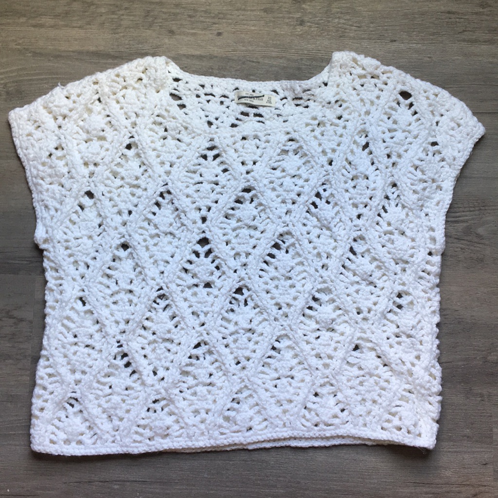 Abercrombie & Fitch Knit Short Sleeve Sweater